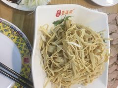 -李连贵熏肉大饼(世纪路店)