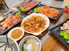 -韩风烤牛肉冷面店