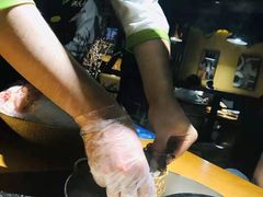 -洪氏嗨捞·广东猪肚鸡·椰子鸡火锅(西咸万象城店)