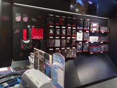 -ROG玩家国度(美罗城店)