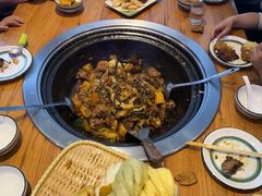 -东北人家铁锅炖(水岸帝景店)