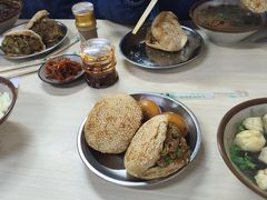 烧饼夹坛子肉-昌顺马记小吃店(昌盛园店)