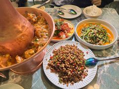 -浩海火烧云傣家菜(京广店)