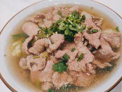 -犇逸·乐山跷脚牛肉·四川现炒(览海店)