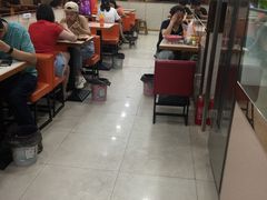 大堂-安发瞧麻辣烫(总店)