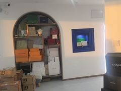 -聚云奢二手奢侈品黄金手表包包回收·中古店(三里屯总店)