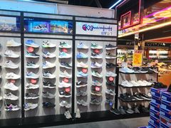 -云柏鞋业(十里堡店)