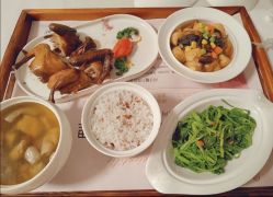 -拾玥国际月子会所(凯宾斯基店)