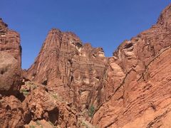 -天山神秘大峡谷