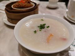 -香港百合居(LCM置汇旭辉广场店)