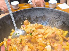 -富正毅三下锅(体育馆店)