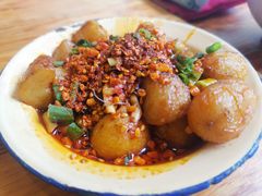 -拈签一笑黄牛肉辣卤串串
