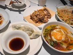 -关东小磨东北菜(漕河泾印象城店)