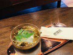 -ZING COFFEE 镜咖啡