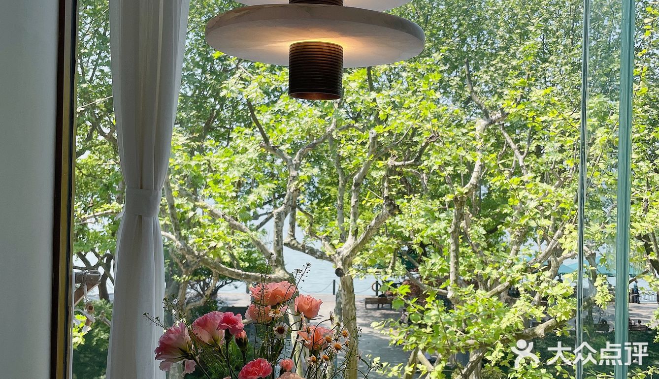 有花的地方都很浪漫✨