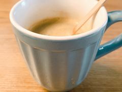 咖啡-HELLO 27 意面·沙拉·帕尼尼