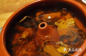 Steam Pot Bird's Nest Chicken Soup