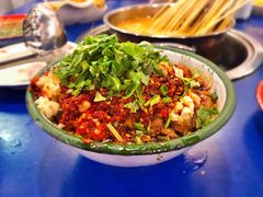 -马路边边串串香(延庆环球新意广场店)