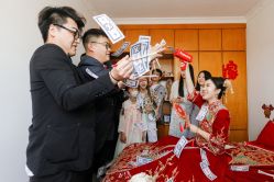 -Color卡诺婚纱礼服馆(南京严选店)