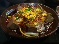 -巴四老城区炭火蛙锅(张江店)