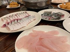 -正能量脆肉鲩火锅