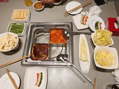 -海底捞火锅(凯德广场店)
