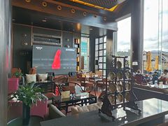 -时光吧·大堂吧·丽江和府洲际度假酒店