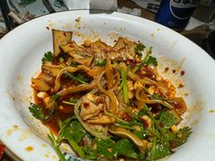 -费大厨辣椒炒肉(富兴店)