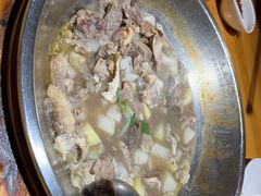 -大众跷脚牛肉馆·非遗传承单位(峨眉山店)