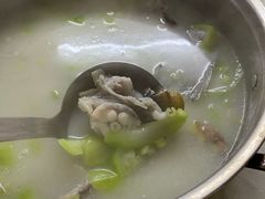 -山坑河鲜(昆仲楼店)