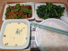 -老乡鸡(东方广场店)