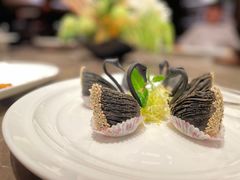 -海派悦庭·海胆烧麦·新融合菜(凯德广场店)