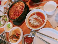 海鲜辣豆腐汤-东俞·韩式料理(院东街店)