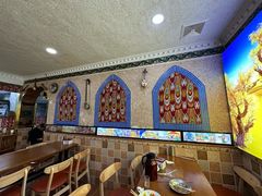 -怡妮新疆风味餐厅(东江湾路店)