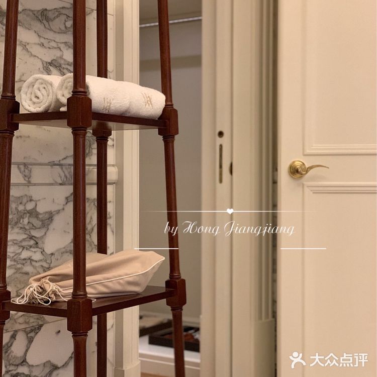 华尔道夫｜2.外滩总会套房