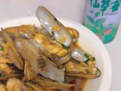 -健跳小海鲜(人民路店)
