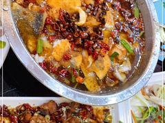 -鱼之家小四川水煮鱼