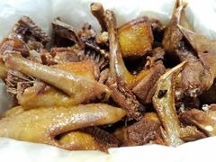 秘制盐焗乳鸽-侠成水上农庄(工业大道店)