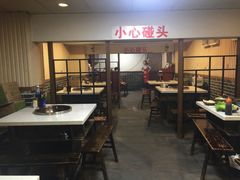 -洞子老火锅(青年路店)