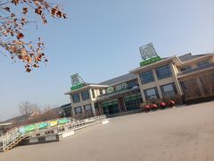 -藁城北服务区-停车场