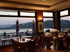 -湖畔居茶楼(湖滨店)