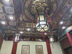 -梅龙镇酒家(南京西路总店)