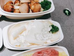 -海底捞火锅(金山百联店)
