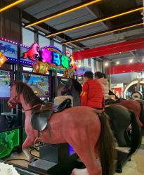 -嗨翻Hi-Fun竞技主题乐园·蹦床团建生日聚会(五棵松华熙店)