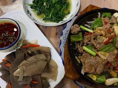 -洪霞餐馆
