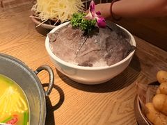 -巴卤社老火锅(财富店)