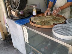 -月亮饼香烟店(翠竹新村店)