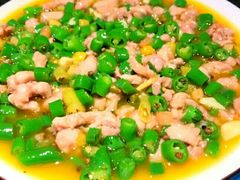 -万重锦·人文川菜馆(骡马市店)