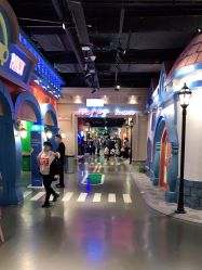 -点点梦想城(鑫苑都汇店)