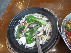 高汤菌菇煲-徽厨食坊·农家特色私房菜